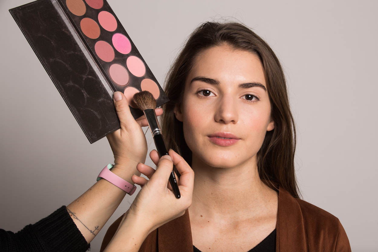 No-Makeup Look - ID13884_06.jpg?v=1566310417