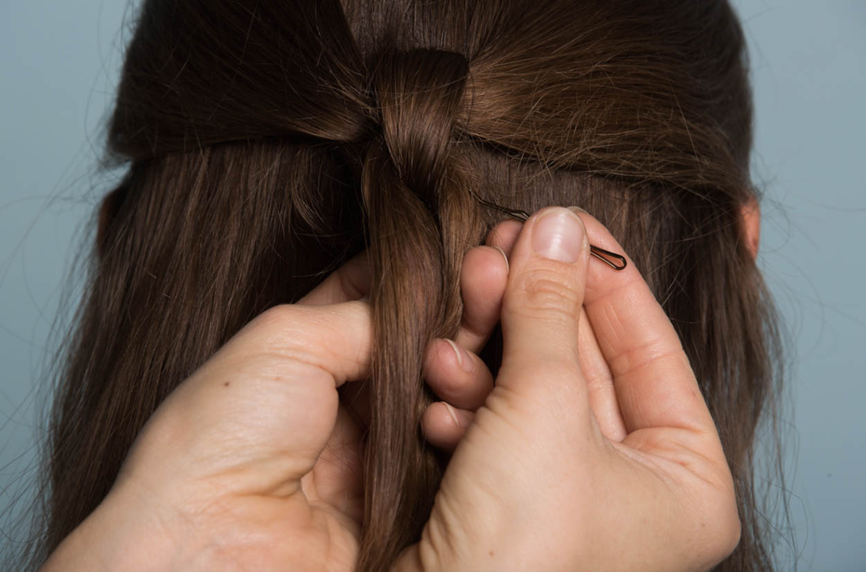 einfache Knotenfrisuren in drei Teilen - ID13894_04.jpg?v=1566310417