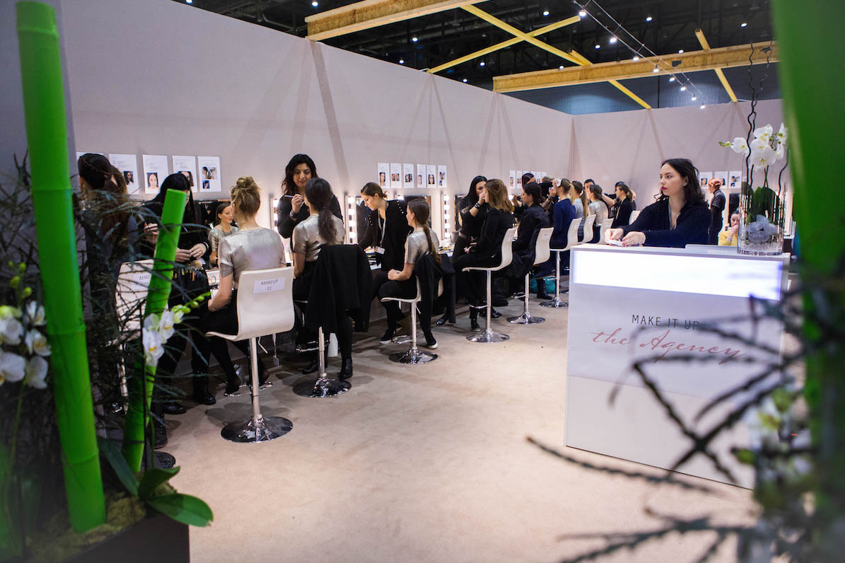 MakeItUp at SIHH 2017 - ID13916_01.jpg?v=1566310418