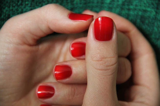 Ein einfaches Ombre-Naildesign - ID13990_06.jpg?v=1566310420