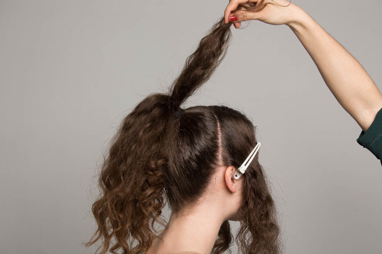 einfache Hochsteckfrisur mit Haarschmuck - ID14017_03.jpg?v=1566310421