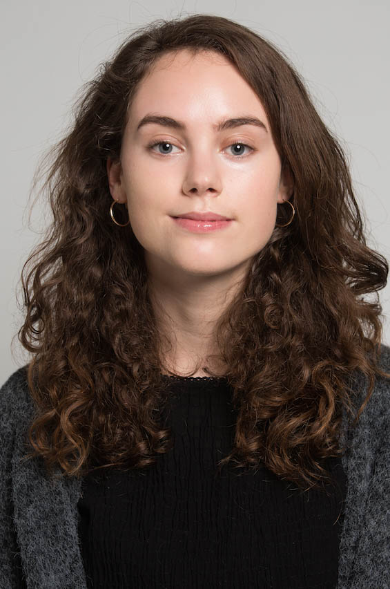 Hautperfektion – wie decke ich Rötungen und Pickel ab? - ID14024_05.jpg?v=1566310422