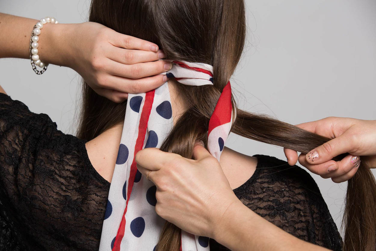 Zopffrisur mit einem Tuch - ID14191_02.jpg?v=1566310427