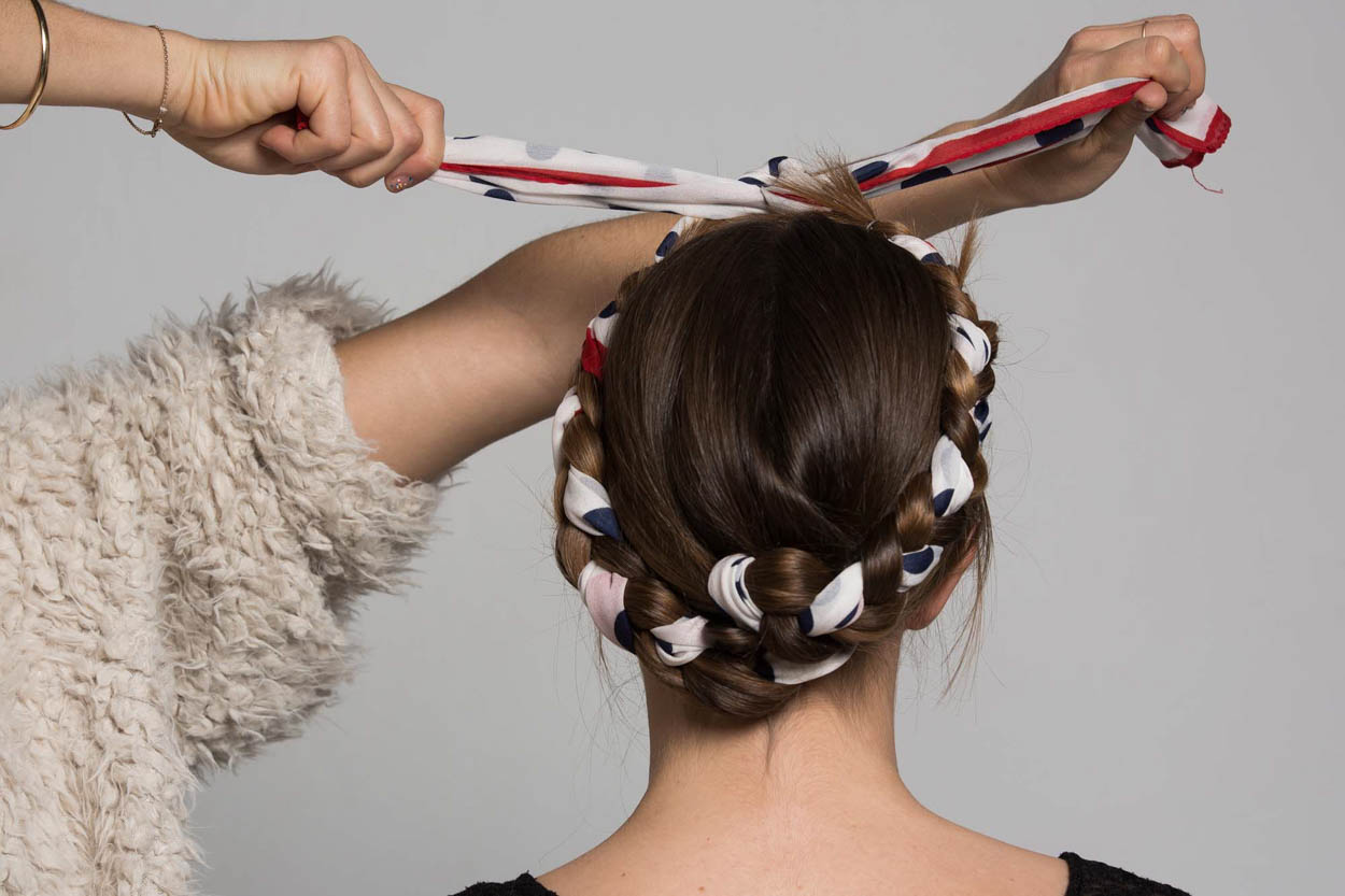 Pigtail hairstyle with a cloth - ID14191_06.jpg?v=1566310427