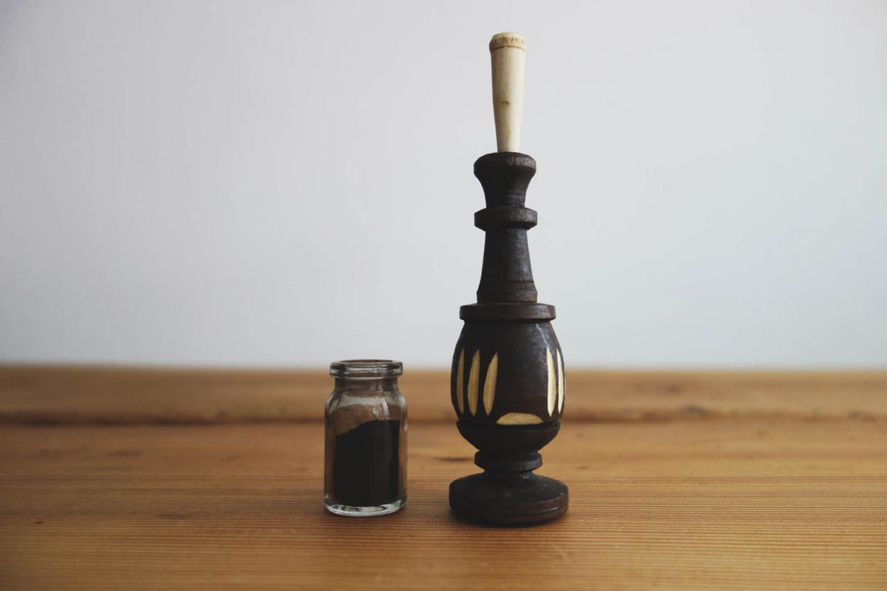 Der traditionelle Kohlstift aus dem Nahen Osten - ID14251_00.jpg?v=1566310428