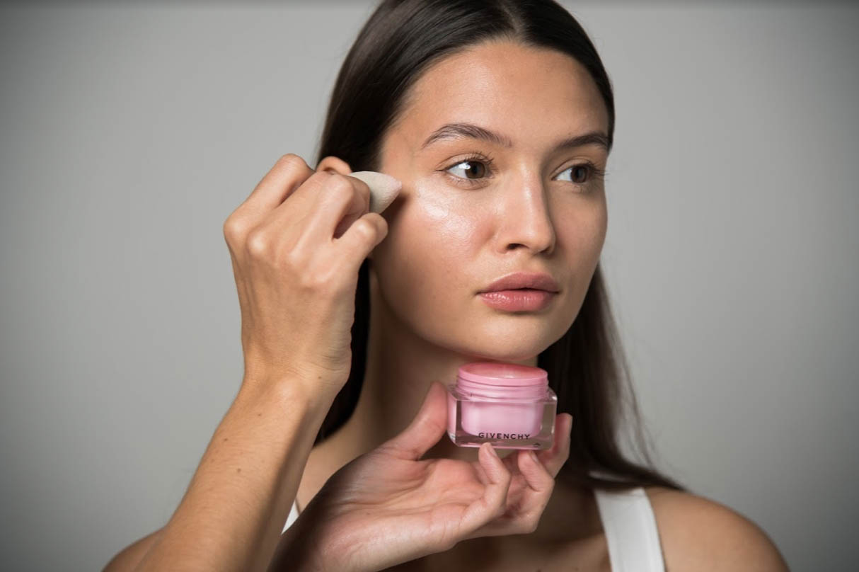 Comment faire un teint frais et nude - ID14349_03.jpg?v=1566310430