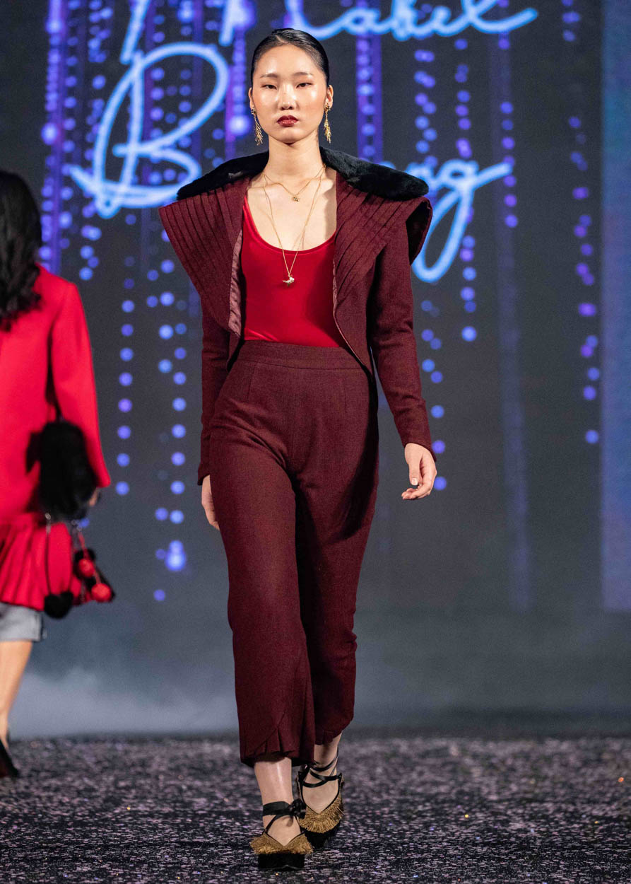 Jescas Arbeit an der Fashion Show von Mabel Brempong in Südkorea - ID14359_07.jpg?v=1566310430