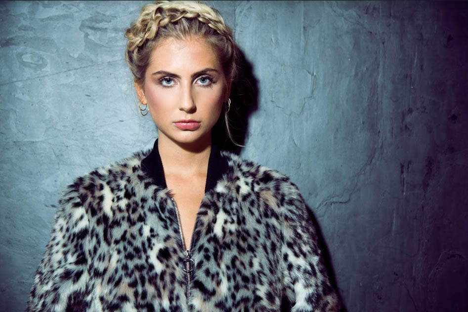 Die einfachste Zopf Frisur aller Zeiten - ID14361_00.jpg?v=1566310431