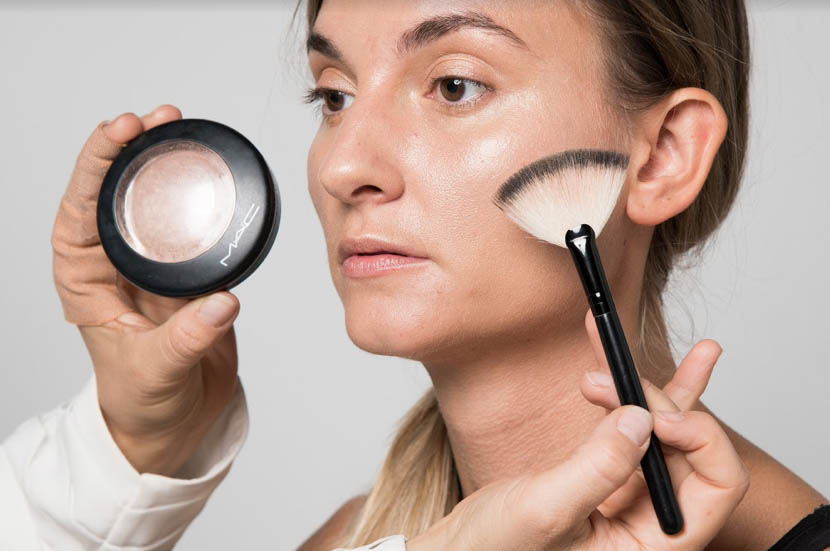 Der perfekte glowy look - ID14389_03.jpg?v=1566310432