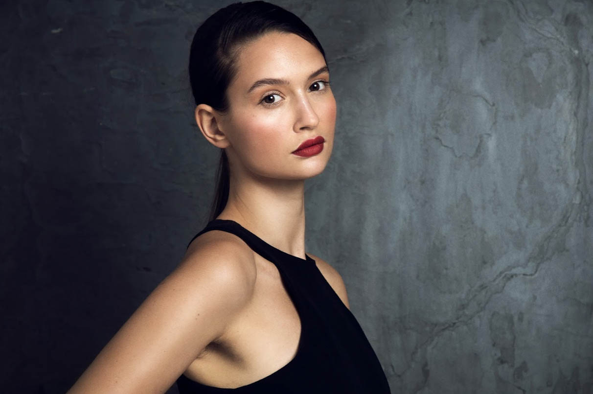 Ein Lippenlook für den roten Teppich! - ein-lippenlook-f--r-den-roten-teppich--ID14350_00.jpg?v=1567694741