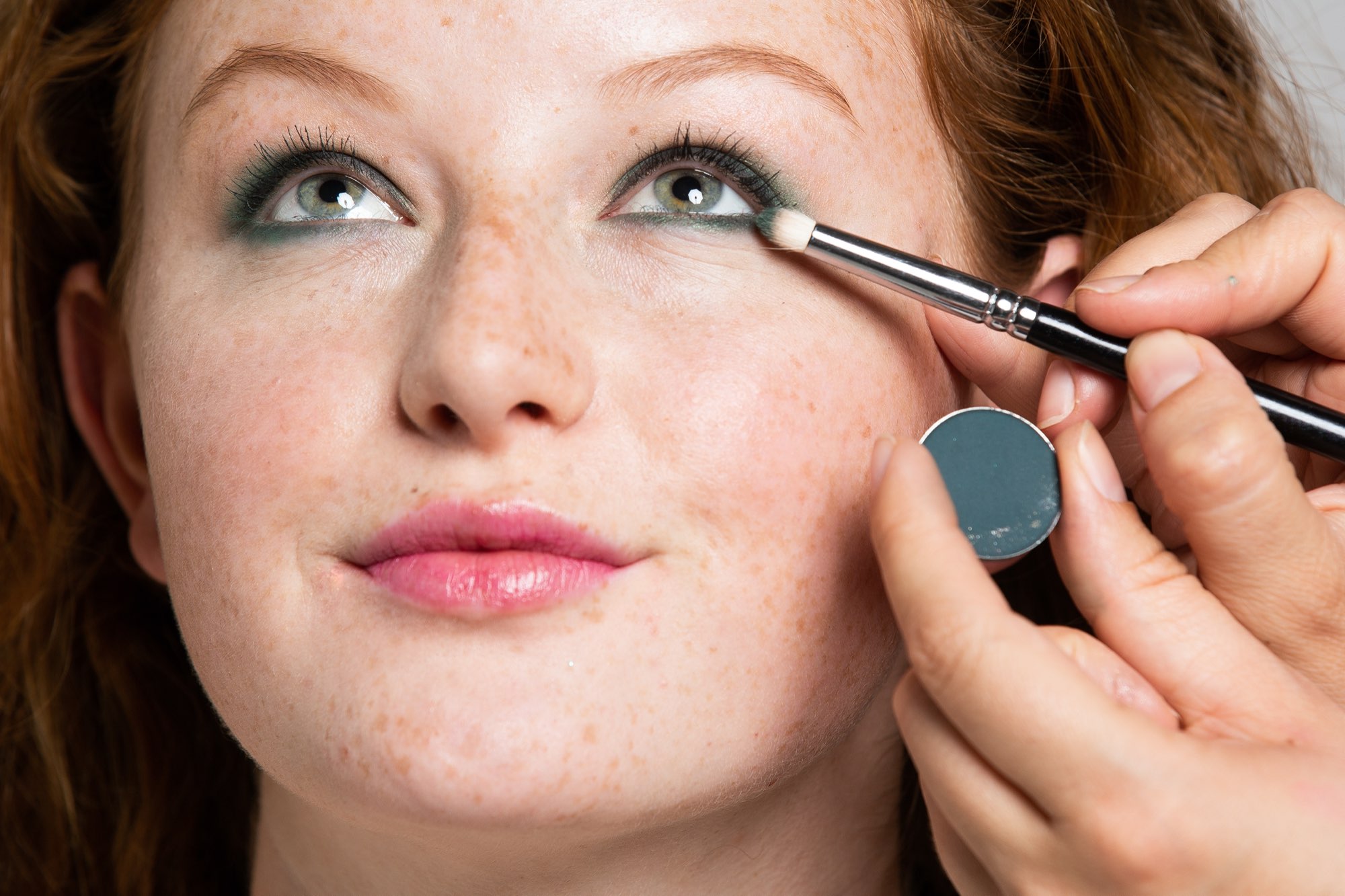 Grüner Smokey Eyelook - gr--ner-smokey-eyelook--ID14546-4.jpeg?v=1605518743