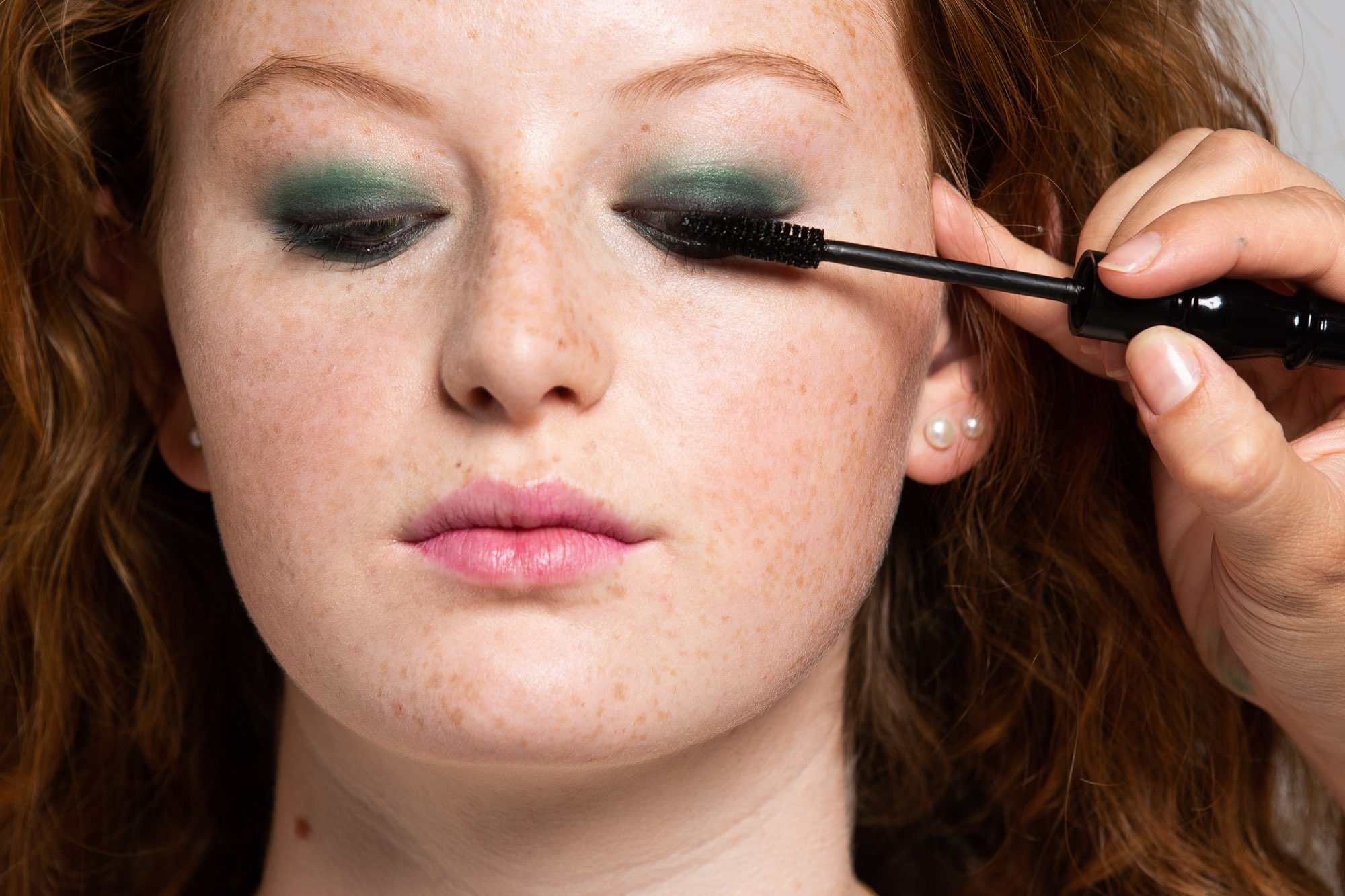 Grüner Smokey Eyelook - gr--ner-smokey-eyelook--ID14546-6.jpeg?v=1605518743