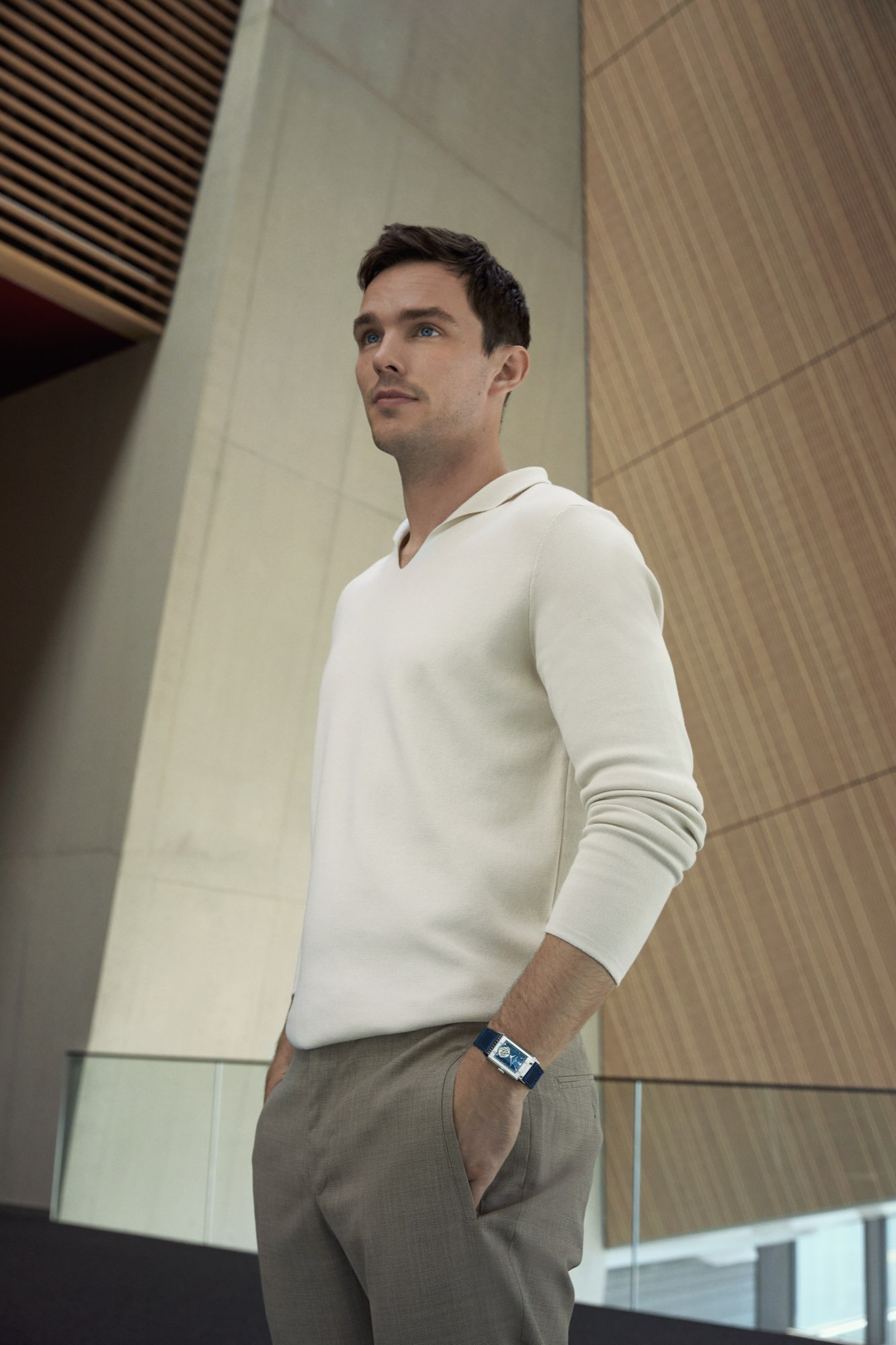 New work of Fabienne for Jaeger LeCoultre with Nicholas Hoult - neue-arbeit-von-fabienne-f--r-jaeger-lecoultre-mit-nicholas-hoult-ID14732-04.jpeg?v=1639040424