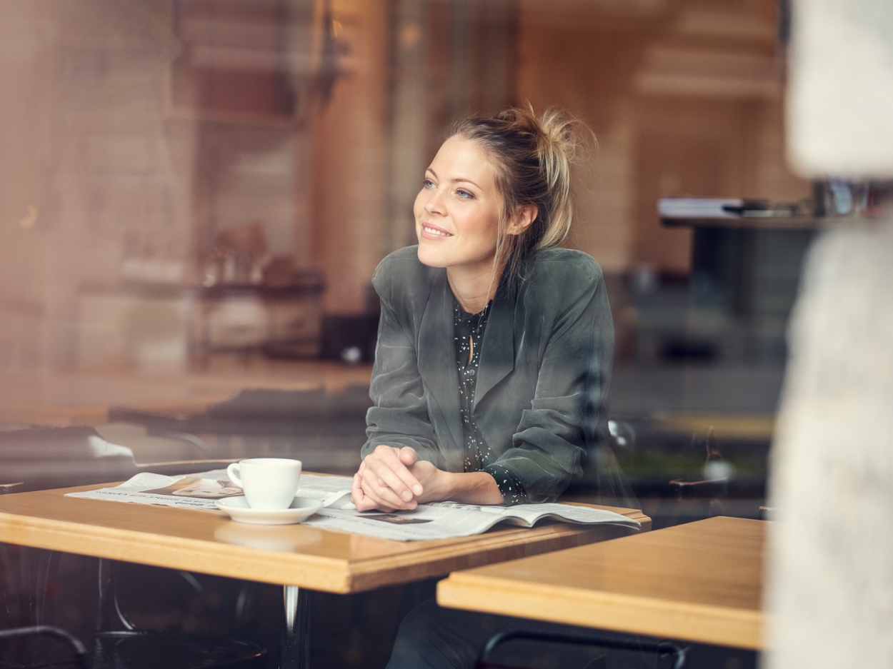 Neue Arbeit von Mimmi für Sängerin Jaël Malli - neue-arbeit-von-mimmi-f--r-s--ngerin-ja--l-malli--ID14494-2.jpg?v=1571229951