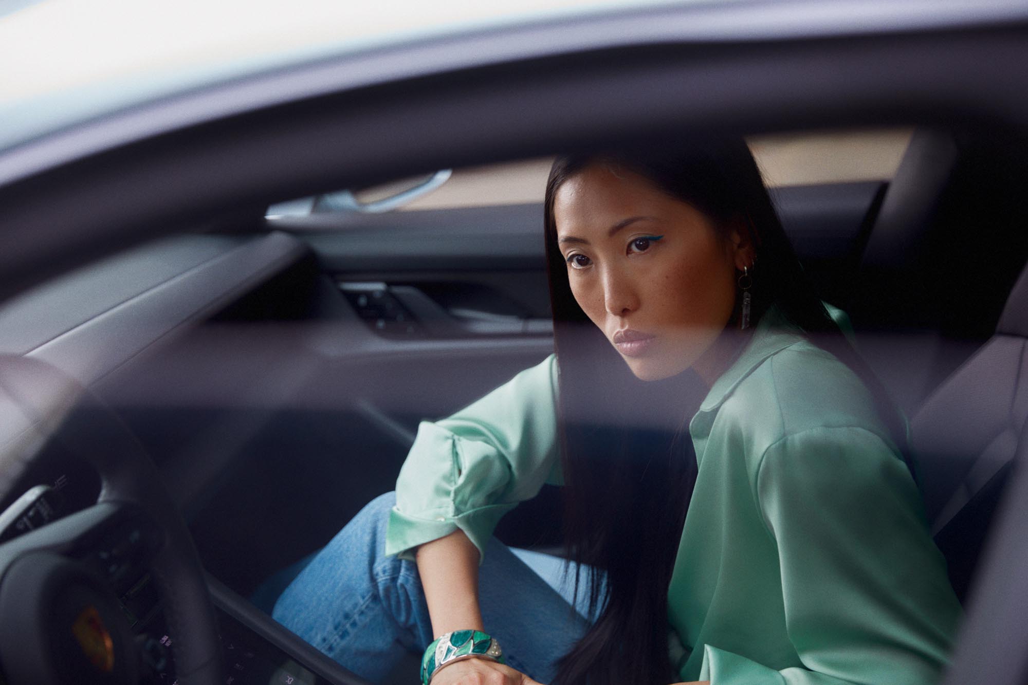 New work of Sarah for Porsche - neue-arbeit-von-sarah-f--r-porsche--ID14804-02.jpeg?v=1668012154