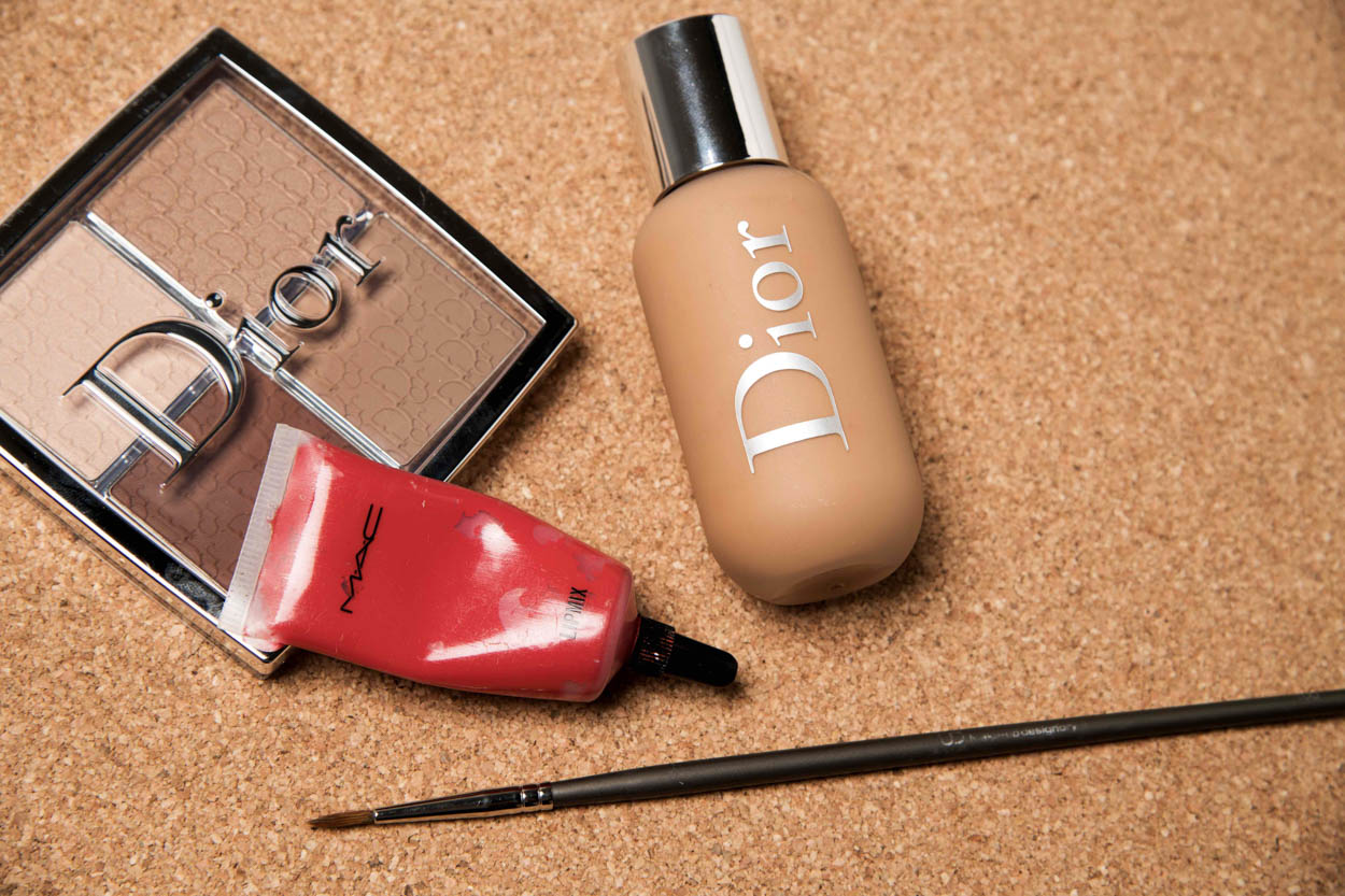 Red Monochrome - red-monochrome-ID14405_00.jpg?v=1588673063