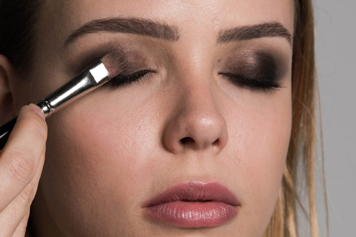 The Body Shop Smokey Eyes - the-body-shop-smokey-eyes--ID14433_05.jpg?v=1580917326